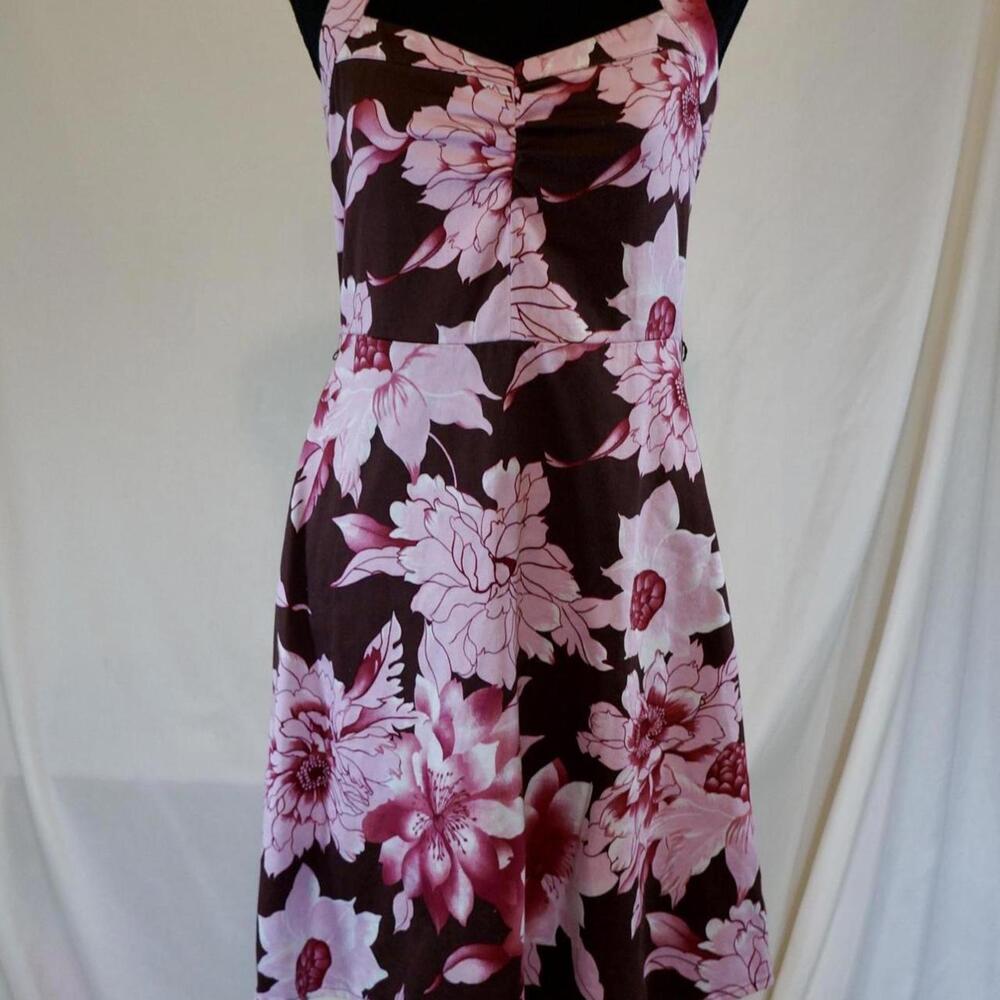 y2k pink and brown floral midi dress with sweetheart neckline and tie straps